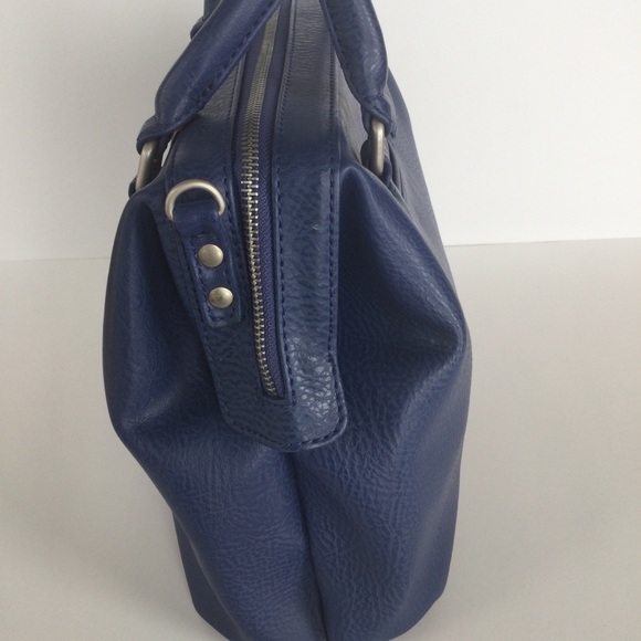 Matt & Nat ‘MALONE’ Doctor Bag Satchel Vegan Leather in Blue - Picture 13 of 13